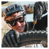 Ремкомплект для бескамерных покрышек Lezyne Bar Plug Tubeless Insert Kit чёрный — фото 3