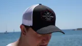 Кепка Trucker Surf Monkey, 5 панелей, переработанные материалы, один размер (черный/белый) — фото 4