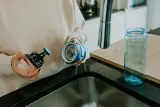 Бутылка для воды Kambukka Elton 750 мл Crystal Blue — фото 6