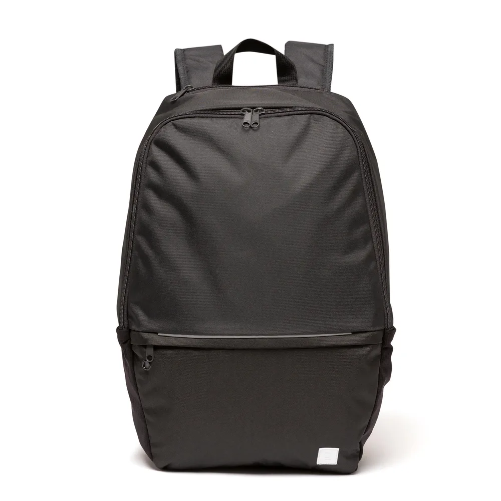 Спортивный рюкзак Decathlon Club 100 24 л
