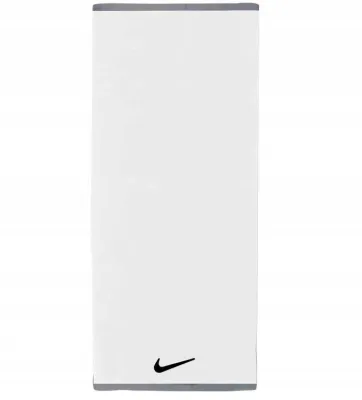 Полотенце Nike Medium Towel