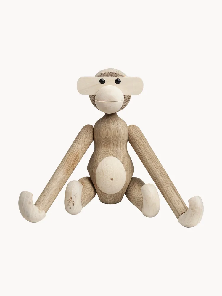 Kay Bojesen Фигурка декоративная обезьяны Monkey из дуба и клена, высота 19 см