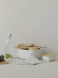Хлебница stelton Box-It с крышкой-доской, светло-серая — фото 3