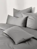 Westwing Collection Наволочка Comfort из хлопкового сатина, Ш 50 × Д 80 см, Тёмный серый — фото 6