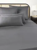 Westwing Collection Простыня Comfort из хлопкового сатина, темно-серая — фото 4