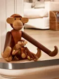 Kay Bojesen Фигурка декоративная обезьяны Monkey из тика с сертификатом FSC — фото 4