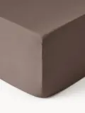 Westwing Collection Простыня на резинке Comfort из хлопкового сатина, темно-коричневая — фото 4