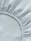 Westwing Collection Простыня на резинке Comfort из хлопкового сатина, светло-голубая — фото 5