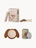 Bloomingville Mini Набор игрушек Charlie для игры в заботу о собаке, 3 предмета из МДФ, 15х10 см, светло-розовый — фото 1