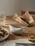 Broste Copenhagen Соусник Nordic Vanilla ручной работы из каменной керамики — фото 3