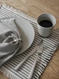 Broste Copenhagen Комплект хлопковых салфеток под приборы с бахромой Elouise, 2 шт, 41x32 см, сломанный белый/антрацитовый — фото 3