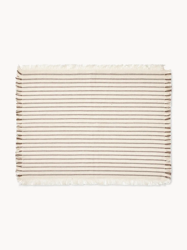 Broste Copenhagen Комплект хлопковых салфеток под приборы с бахромой Elouise, 2 шт, 41x32 см, кремово-белый/тауп