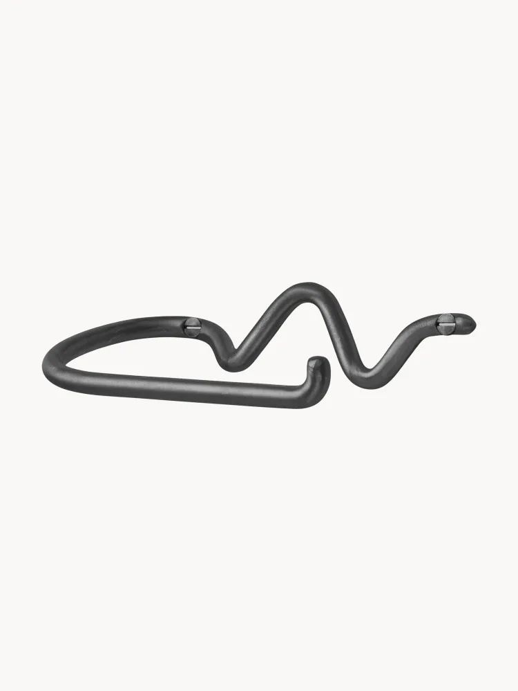 Ferm Living Держатель для туалетной бумаги Curvature настенный из латуни, Ш 15 × В 5 см, Чёрный