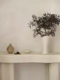 Ferm Living Ваза Fountain из глазурованной керамики высотой 23 см — фото 3