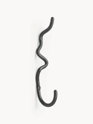 Ferm Living Крючок настенный Curvature узкий из латуни ручной работы, 3х20 см, чёрный матовый