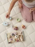 Kids Concept Набор игрушек Kids' Hub чайный сервиз деревянный, 21 предмет, поднос 25х15 см — фото 3