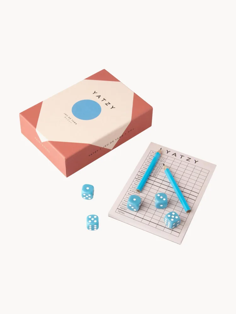 Printworks Настольная игра в кости Yatzy Dice с пятью кубиками и блоком бланков, до 6 игроков, 16х12х4 см, персиковая с синим