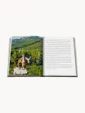 Assouline Книга Wine & Travel: Italy — альбом о винах Италии на английском языке, 304 страницы, 25х33 см — фото 2