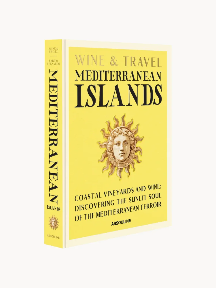 Assouline Книга-альбом Wine & Travel Mediterranean Islands о винах Средиземноморья, английский язык, 296 страниц