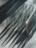Aytm Газетница Curva из металла, Ш 41 × В 30 см, Серо-голубой — фото 5