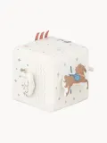 Cam Cam Copenhagen Мягкая игрушка кубик развивающий Carousel из хлопка с пищалкой и зеркальцем, 13х13 см, молочно-белая — фото 2