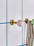 House Doctor Комплект настенных крючков Ball ручной работы, 2 шт, Ш 4 × В 2 см, Светлый розовый — фото 5
