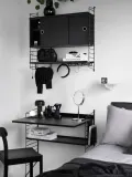 String Furniture Полка настенная металлическая String System шириной 78 см и глубиной 20 см, чёрная — фото 4