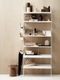 String Furniture Полка настенная металлическая String System шириной 78 см и глубиной 30 см, белая — фото 4
