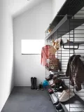 String Furniture Полка для обуви String System из стали, 78х30 см, высота 10 см, чёрная — фото 4