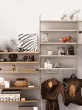 String Furniture Штанга для шкафа String System, ширина 24 см, сталь с порошковой окраской, светло-бежевая — фото 4