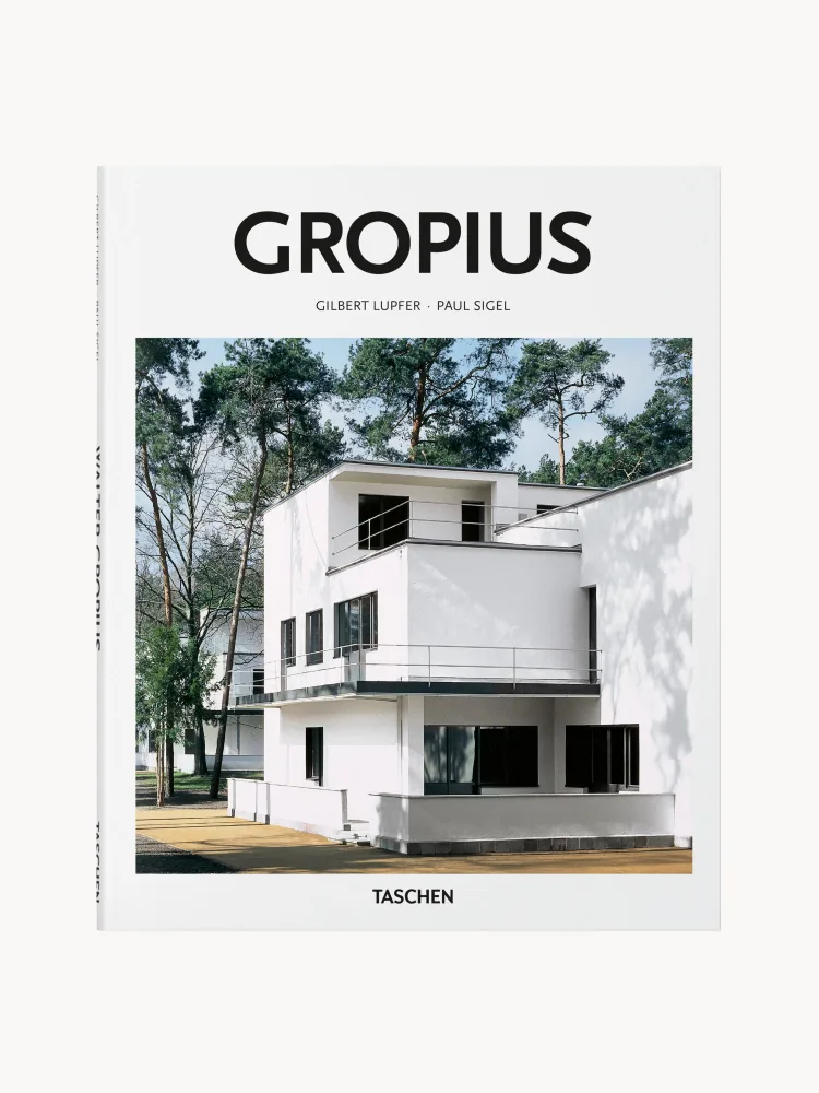 TASCHEN Книга Gropius о наследии Вальтера Гропиуса и школе Баухаус, издание в твёрдом переплёте, 96 страниц, 21х26 см