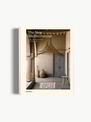 Gestalten Книга The New Mediterranean — альбом о современном средиземноморском интерьере, твёрдый переплёт, 288 страниц