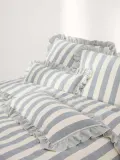 Westwing Collection Пододеяльник Posie из льна с хлопком с оборкой голубой — фото 1
