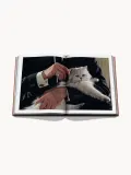 Assouline Книга Chic Cats о кошках в искусстве, моде и дизайне, твёрдый переплёт, 252 страницы, английский язык — фото 2