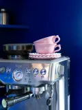 &klevering Набор чашек с блюдцами Whip ручной работы, 2 предмета, Ø 15 × В 6 см, 150 мл, Светлый розовый — фото 5