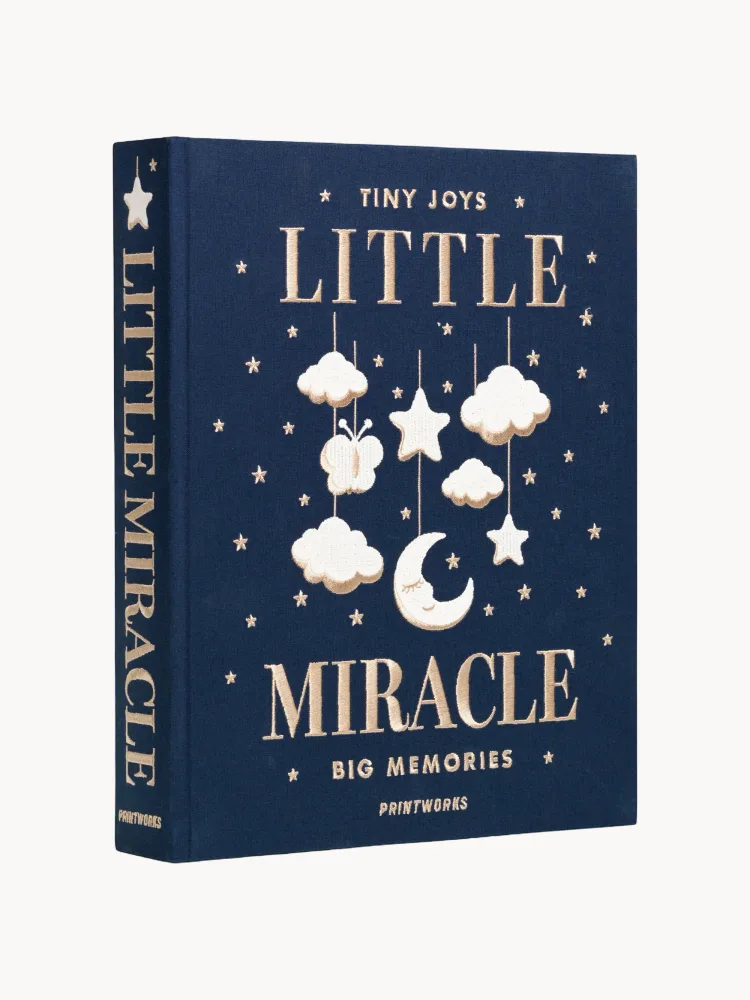 Фотоальбом Printworks Little Miracle детский на 30 страниц с вышивкой на обложке, 27х33х5 см