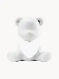 Qeeboo Светильник настольный детский Teddy Love в форме мишки с сердцем, аккумуляторный, с диммером, 23х22х13 см, белый — фото 1