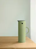 Термокувшин Stelton EM77, 1 л, оливково-зелёный глянцевый — фото 3