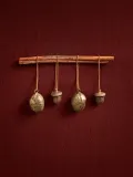 Ferm Living Набор ёлочных украшений Acorn из латуни, 2 шт — фото 3