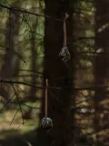 Ferm Living Ёлочное украшение Bellure, набор из 2 шт, из каменной керамики с гальваническим покрытием — фото 2