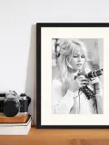 Any Image Картина Brigitte With Her Camera в раме — фото 3