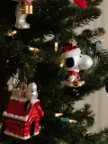 Vondels Ёлочное украшение Snoopy Peanuts, 7 х 11 х 5 см, красный, чёрный и золотой — фото 5
