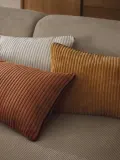 Westwing Collection Подушка декоративная Kylen длинная из вельвета — фото 5