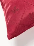 Westwing Collection Наволочка декоративная Isadora на молнии из бархата с вышивкой, 30х70 см, красная — фото 2