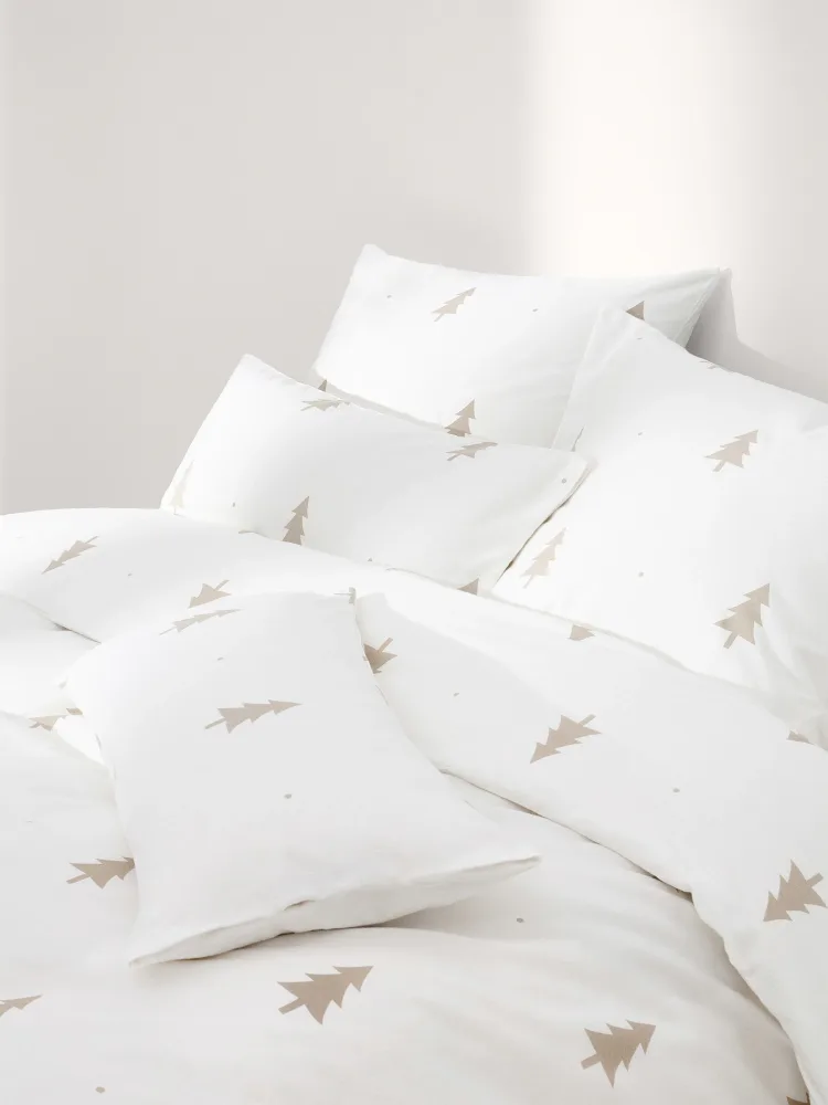Westwing Collection Пододеяльник X-mas Tree фланелевый с ёлочками, белый с бежевым