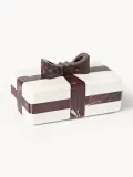 Westwing Collection Шкатулка Cutemas из мрамора, 19 x 12 x 10 см, белая, бордовый мрамор — фото 1