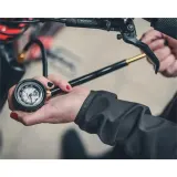 Насос велосипедный для амортизаторов Lezyne Shock Drive — фото 3