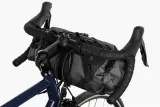 Сумка на руль Apidura Handlebar Pack — фото 3