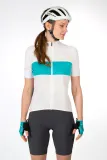 Велошорты женские с вкладкой Endura Xtract Lite Bibshort Wms — фото 3