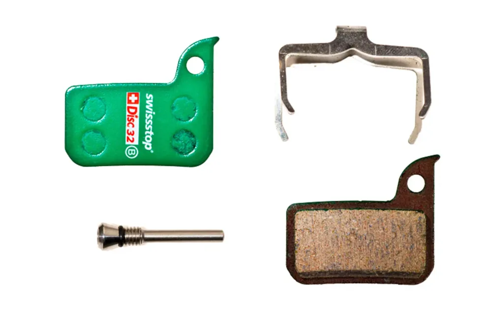 Тормозные колодки Swiss Stop Disc 32 C